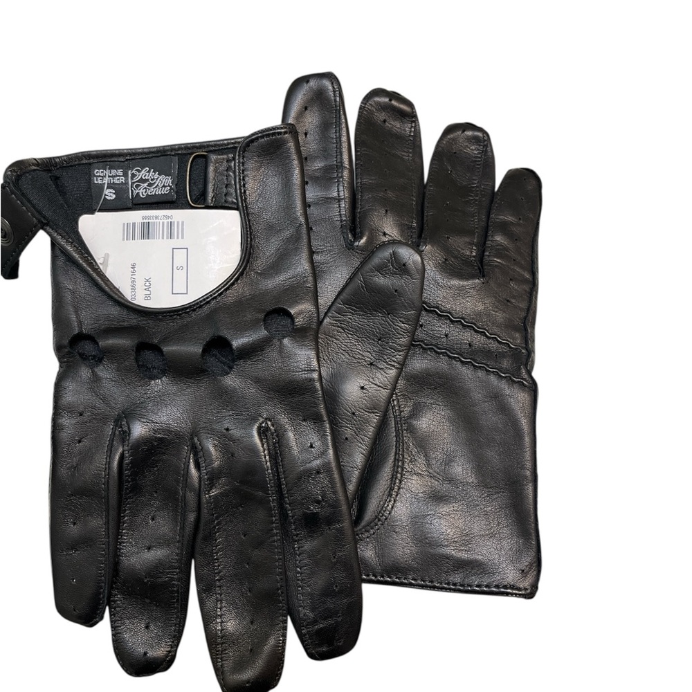 Saks Fifth Avenue Black Leather Gloves